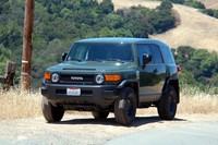 2011 TOYOTA FJ CRUISER  (select to view enlarged photo)