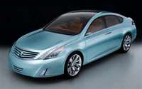 nissan altima (select to view enlarged photo)