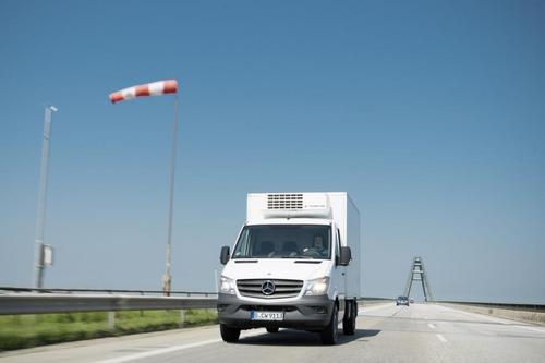 mercedes sprinter with crosswind assist (select to view enlarged photo)