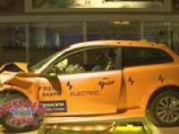 Volvo Unveils a Crash-Tested C30 at Detroit Auto Show - COMPLETE VIDEO