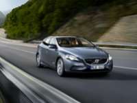 Volvo Style and Luxury with All-New V40 at 2012 Geneva Motor Show +VIDEO