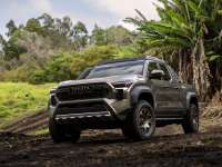 2024 Toyota Tacoma First Look and Reveal Video