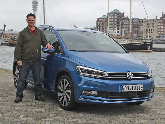 Review: All-new 2016 VW Touran 2.0 TDI +VIDEO