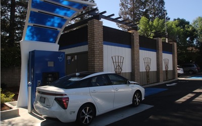 PHOTO (select to view enlarged photo)